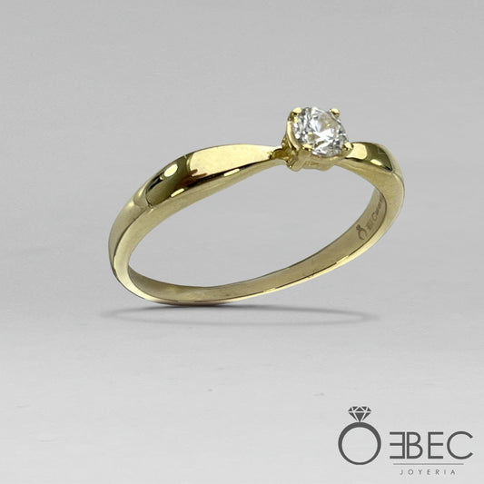 Anillo Solitario con Zirconia